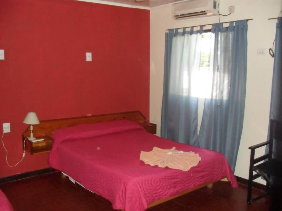 Residencial Noelia Hostel Пуерто Игуасу Стая снимка