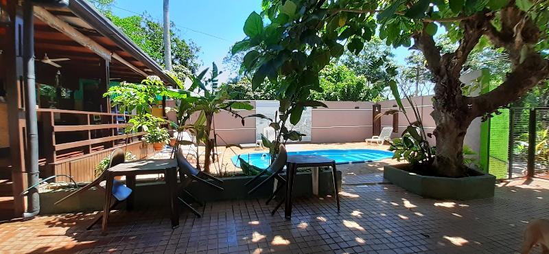 Residencial Noelia Hostel Пуерто Игуасу Екстериор снимка