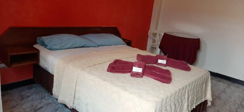 Residencial Noelia Hostel Пуерто Игуасу Екстериор снимка